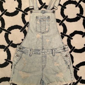 Ripped denim overalls- perfect for tailgating